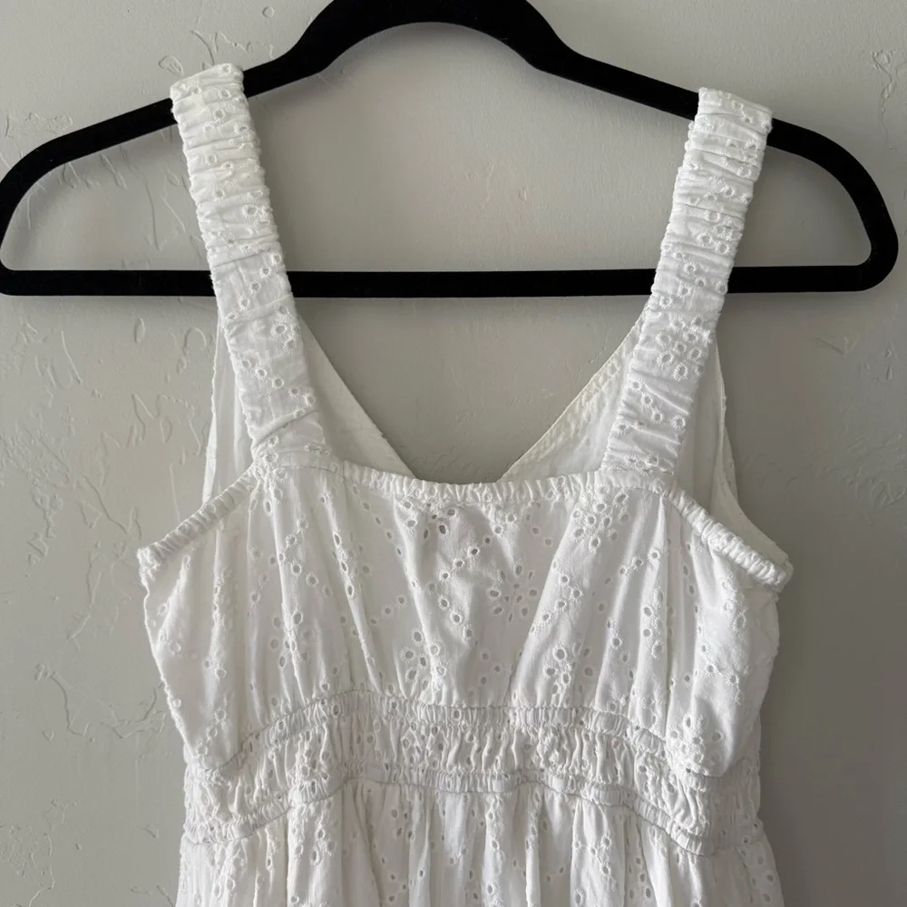 Isabel Maternity 100% Cotton Eyelet Dress - Picture 3 of 13